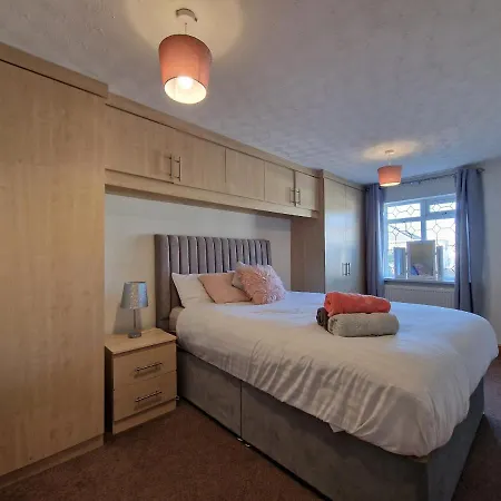 Dysa Bentinck House-2
